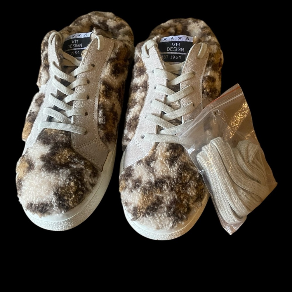 New Vintage Havana Sneakers| VH Leopard print fur & Suede slip on sneakers NWOB